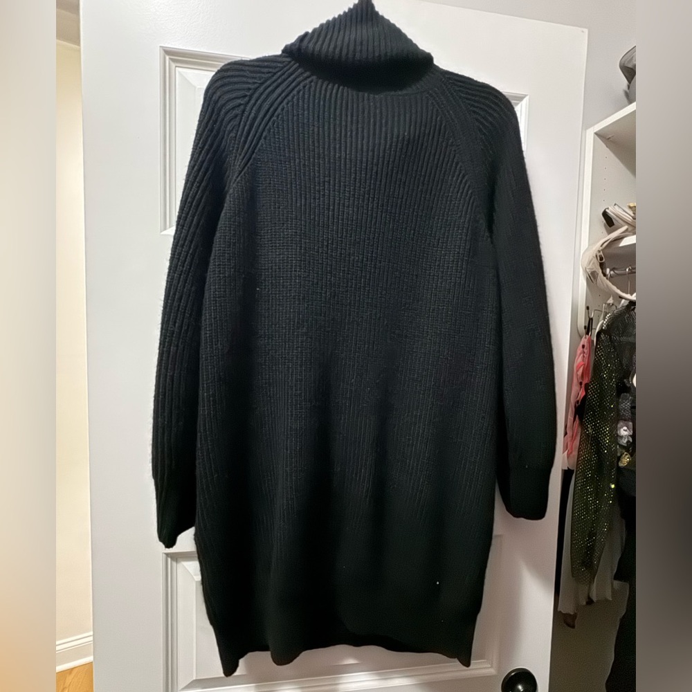 Cozy Black Knit Sweater Dress - Picture 4 of 4